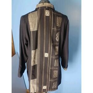 Cupcake Boho Front Button Medium Black Tan Pockets Squares Big Art Geometric